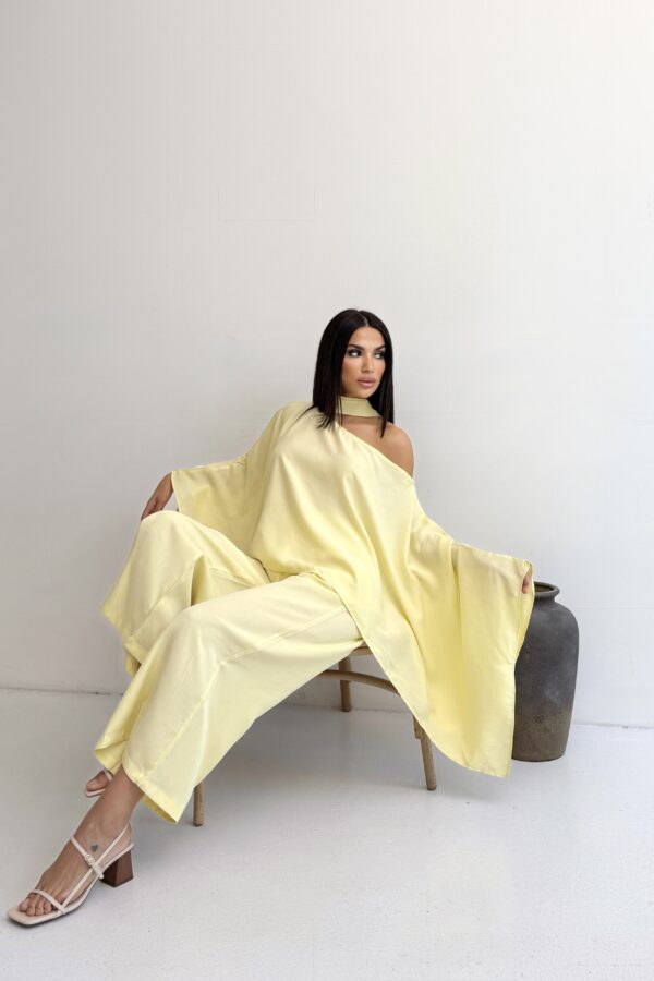 Luna Flow – Zweiteiliges Cape-Set in Soft Lemon - Image 5